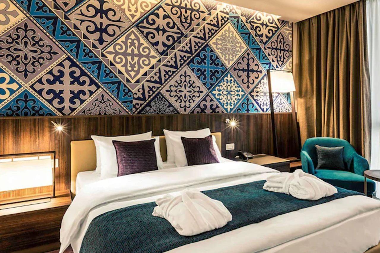 Mercure Almaty City Center エクステリア 写真