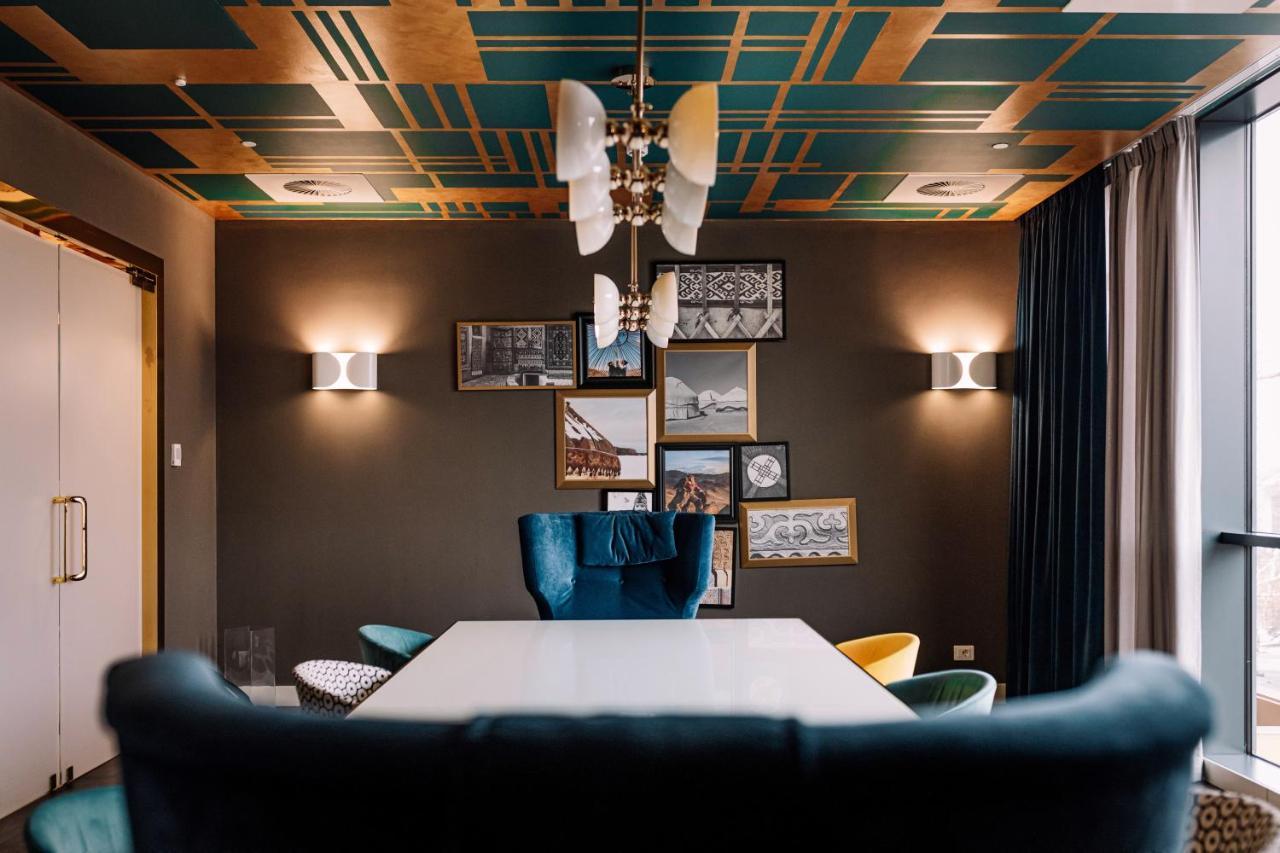 Mercure Almaty City Center エクステリア 写真