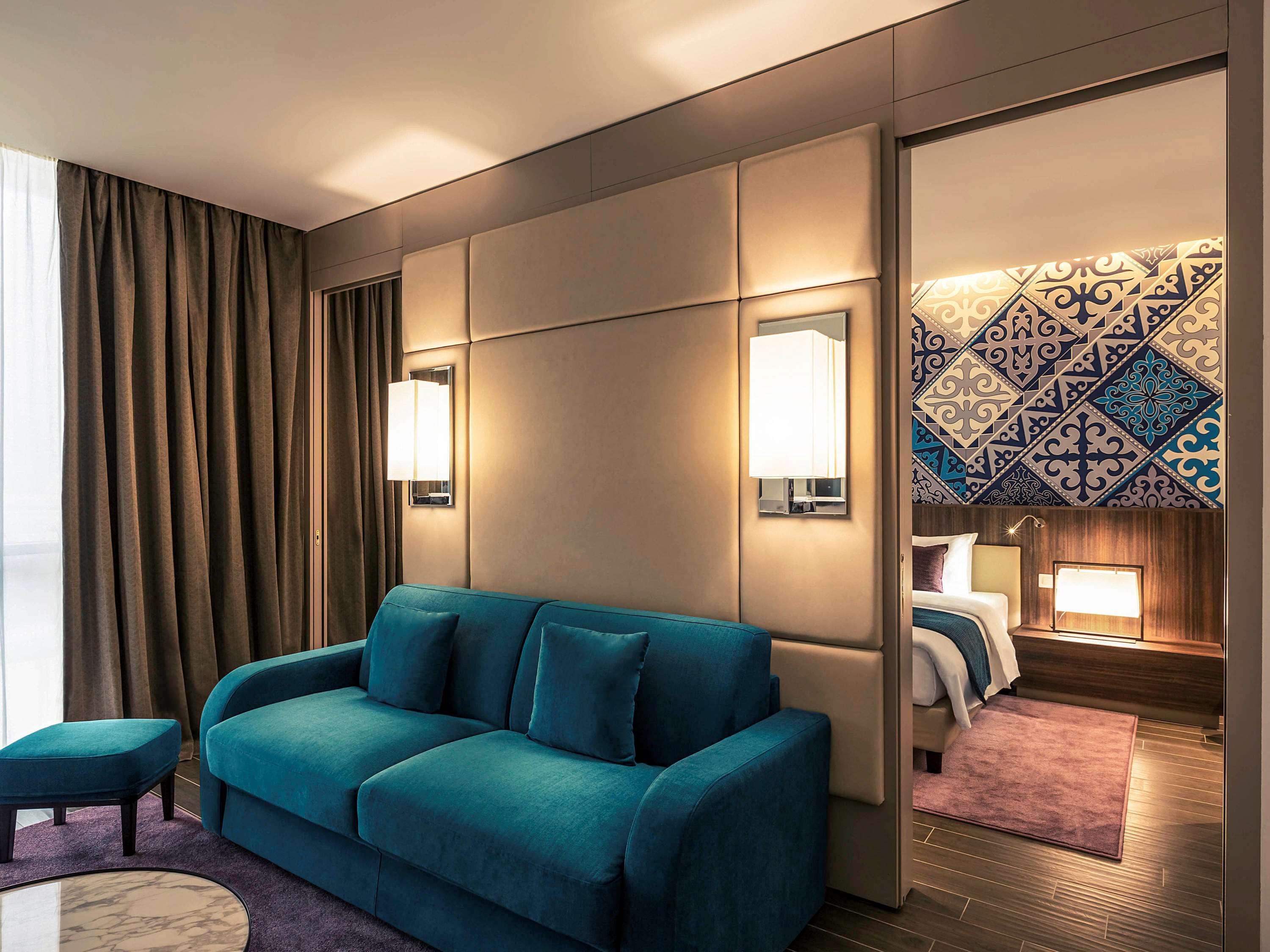 Mercure Almaty City Center エクステリア 写真