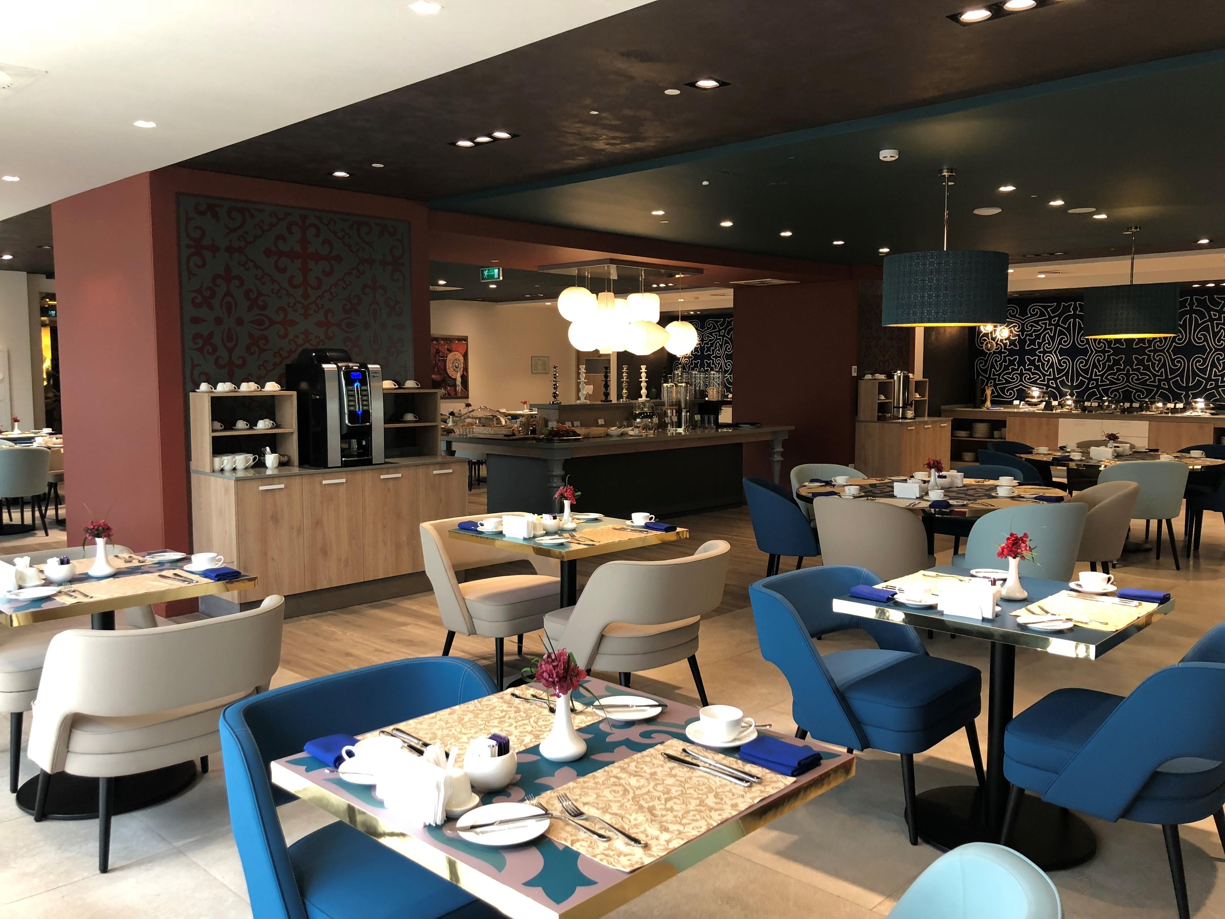 Mercure Almaty City Center エクステリア 写真