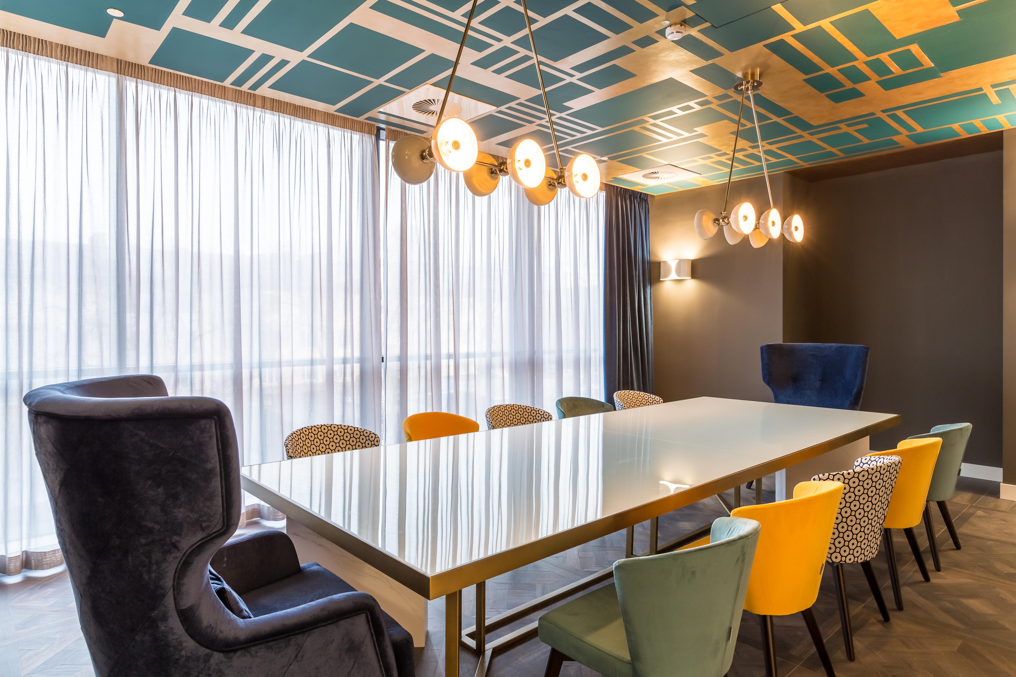 Mercure Almaty City Center エクステリア 写真