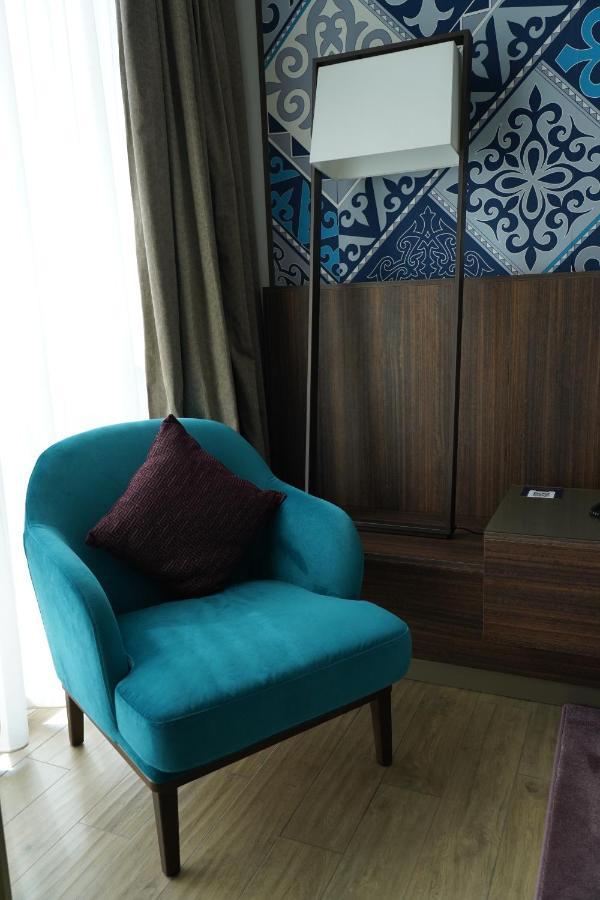 Mercure Almaty City Center エクステリア 写真